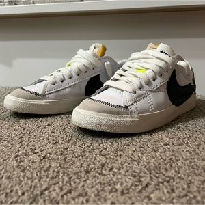 Nike Blazer low